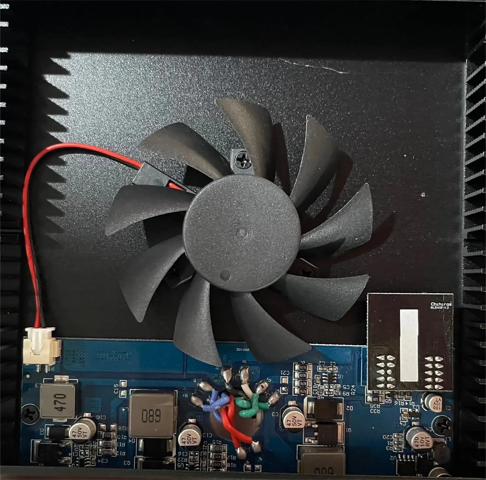 Chihiros RGB VIVID II Cooling Fan Replacement - Chihiros Aquatic Studio